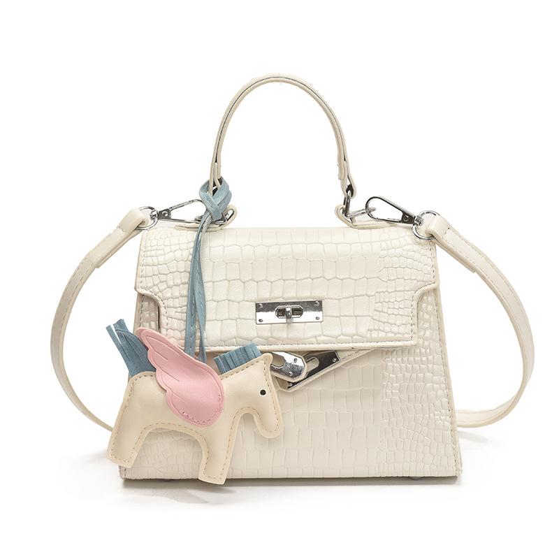 

2025 New Crocodile Pattern Fashion Handheld Kelly Bag Women s Versatile High-End Texture Foreign Style One-Shoulder Crossbody Bag no pendant белый