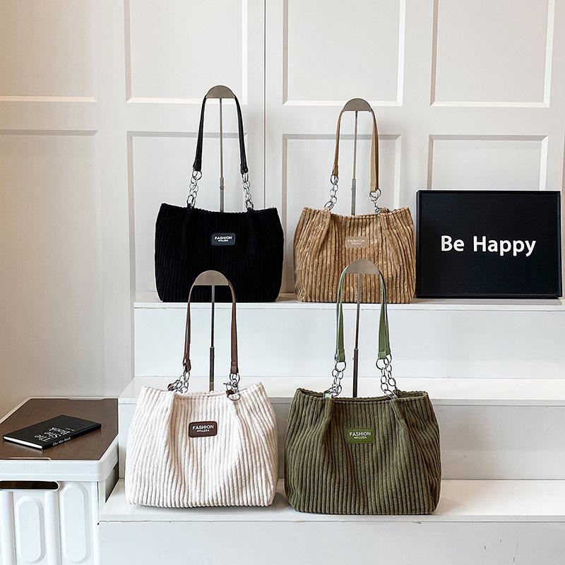 Oversized Cotton Chain Shoulder Tote Bag for Women, Lazy Fashion Commute Handbag, Spacious Crossbody Work Bag CLE