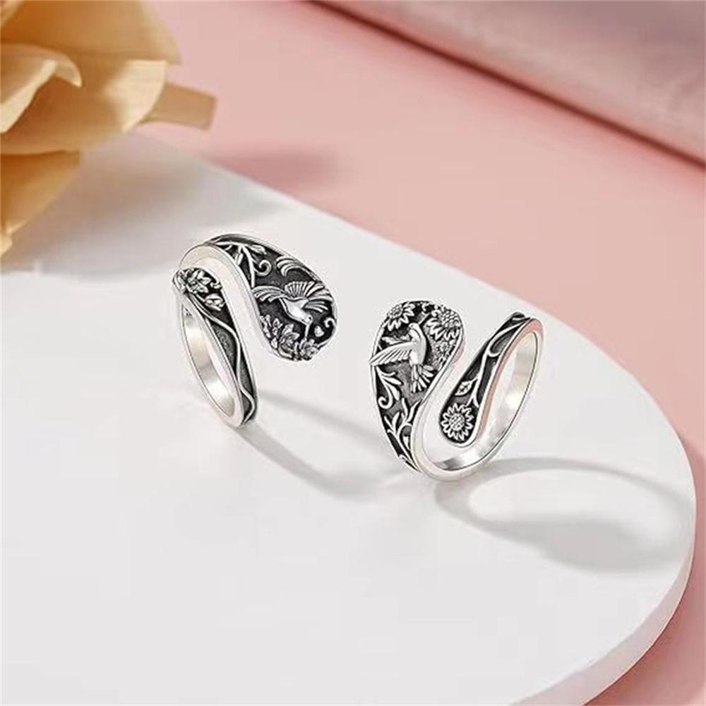 Vintage Bohemian Women's Spoon Ring, Engraved Sunflower and Hummingbird Pattern, Antique Silver Elegant Ethnic Jewelry