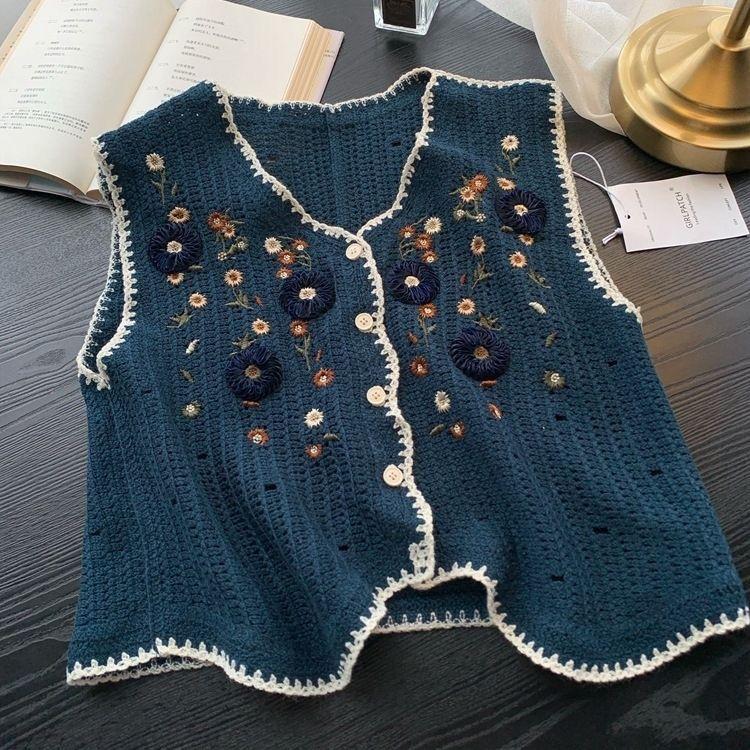 Short Sleeveless Embroidered Knitted Vest for Spring and Summer Fashionable Hollowed-out Crocheted Top Cardigan for Spring and Autumn