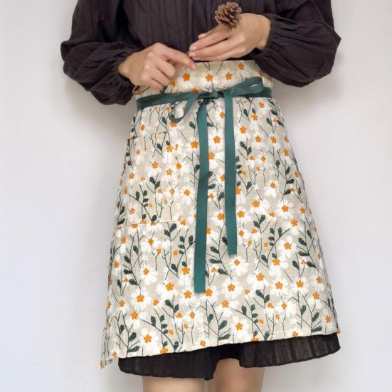 1 sada kuchařské zástěry Šněrovací vyšívací design Poloviční pas Kostým služka Kuchyňka Pracovní oděvy Každodenní použití