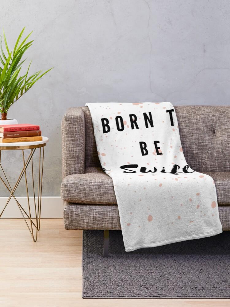 Плед  Рождена быть Свифти  Мягкий Уютный Клетчатый Дизайн для Фанатов Тейлор Свифт Идеально для Дивана или Кровати 40x50in