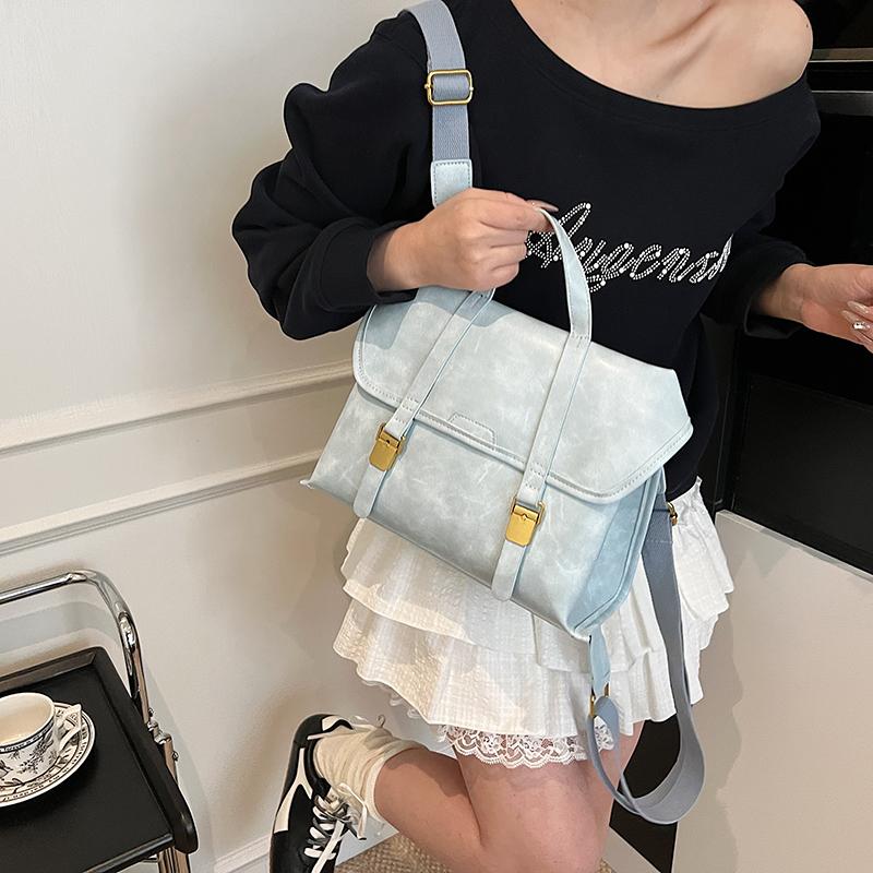 Vintage Style Fashi Backpacks For Women Flap Shape Pure Color Large Capacity Shoulder Crossbody Bag 2026 Deisnger Y2K Handbags