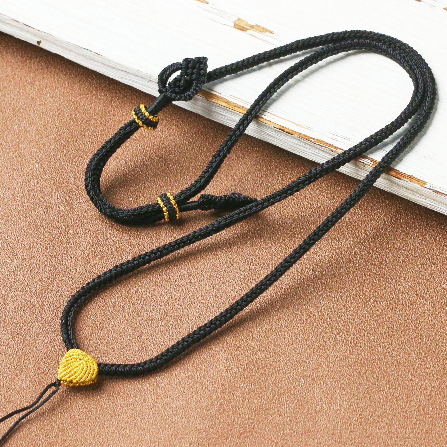 

Handmade Eight-Strand Braided Leaf Pendant Lanyard Rope No Specification