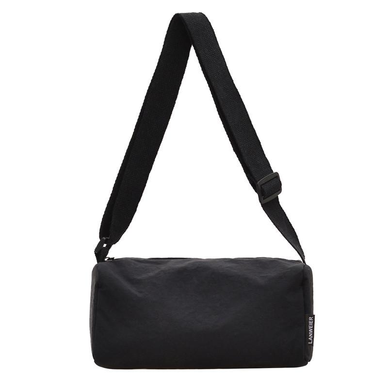 Simple Solid Color Large Capacity Lightweight Women Casual Cylindrical Bag For Casual Travel