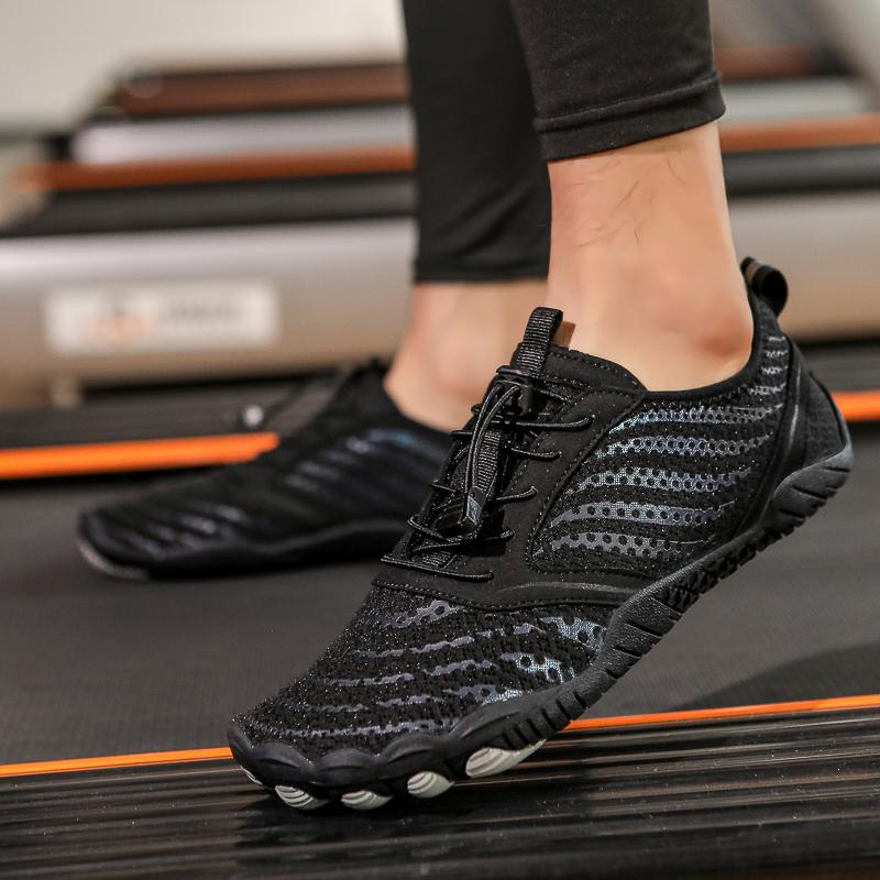 Fashion Water Shoes Sea Diving Sneakers Qiuck Drying Surfing Snorkeling Shoes Non-Slip Sports Trainning Sneakers Beach Swimming Footwear