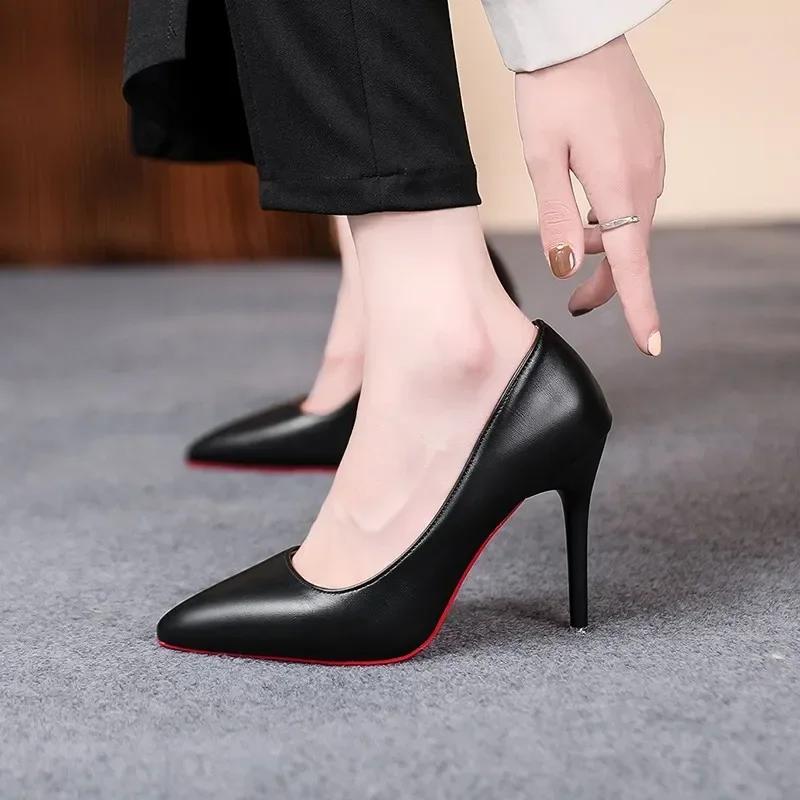 Moda sexy Moda damă pantofi din piele moale primăvară Tocuri înalte subțiri noi 2024 pantofi rochii noi dama stiletto negru mărime mare