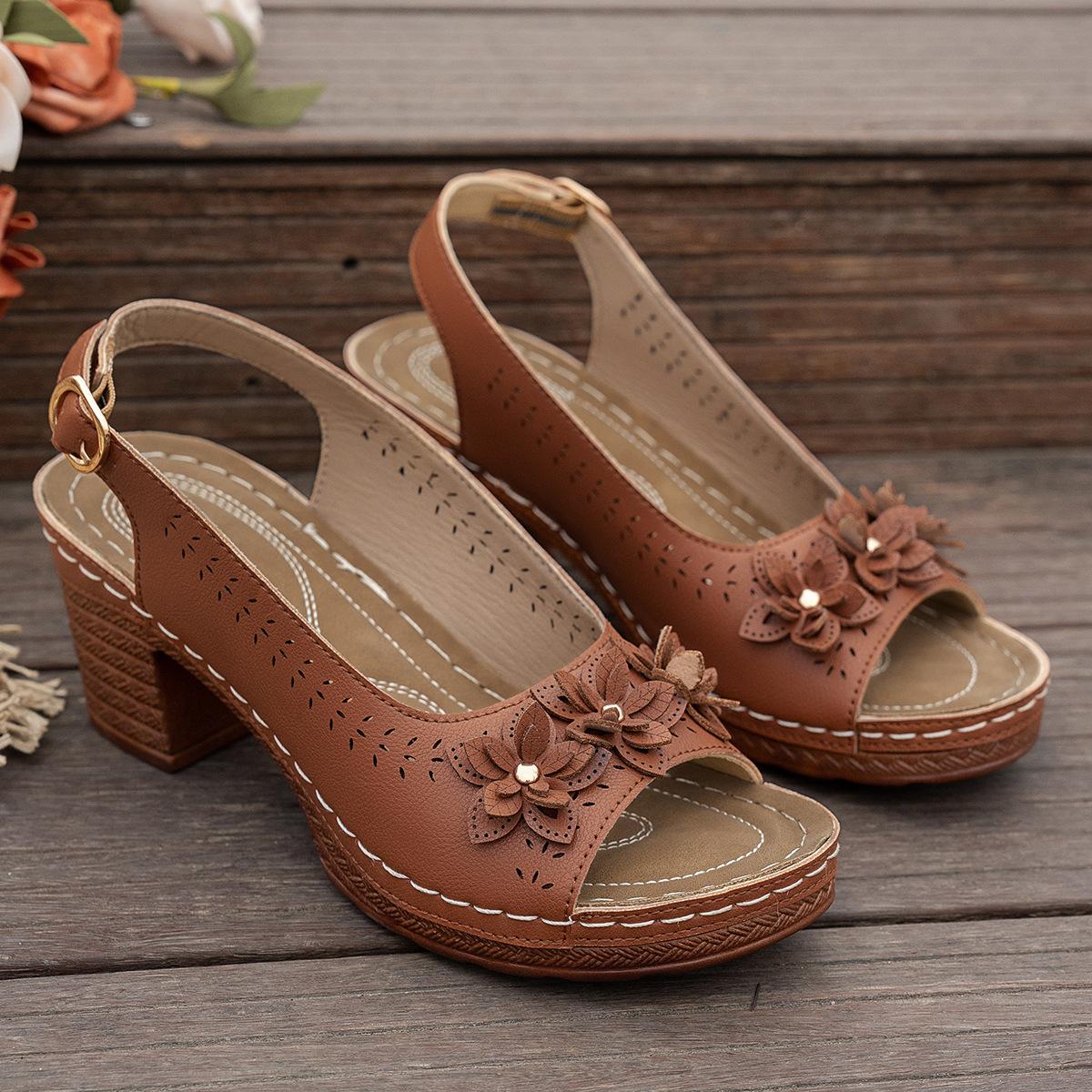 

Модная обувь Роскошные сандалии Большой размер 2025 Лето Женские каблуки Пряжка Костюм Женский Бежевый Открытый носок Мода Большой Новый Девушки Комфорт Низкий Высокий 36 коричневый