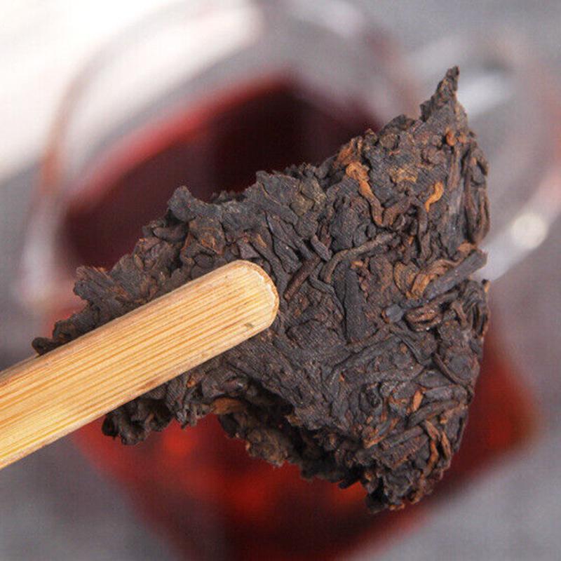 Ročník 2006 Yunnan Longsheng Puerh Tea Cake Classic 0658 Pu'er Zralý čaj 357g