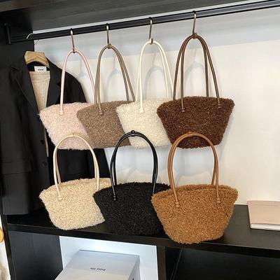 Sac à main en fausse laine d'agneau style coréen - Sac à bandoulière et sac sous le bras moelleux au design de niche pour l'automne/hiver