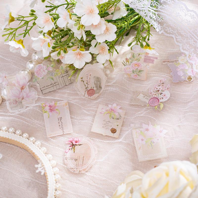 1pack/30pcs Vintage Light-Colored Floral Sticker Pack Soft Pastel Flower Patterns Self-Adhesive for Journal DIY Scrapbook Deco