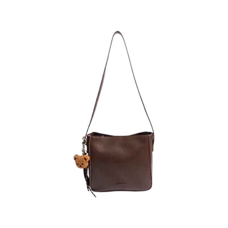 Bucket Bag Leather Women'S Bag Large Capacity Retro Casual Shoulder Messenger Bag Commuter Bag Luggage