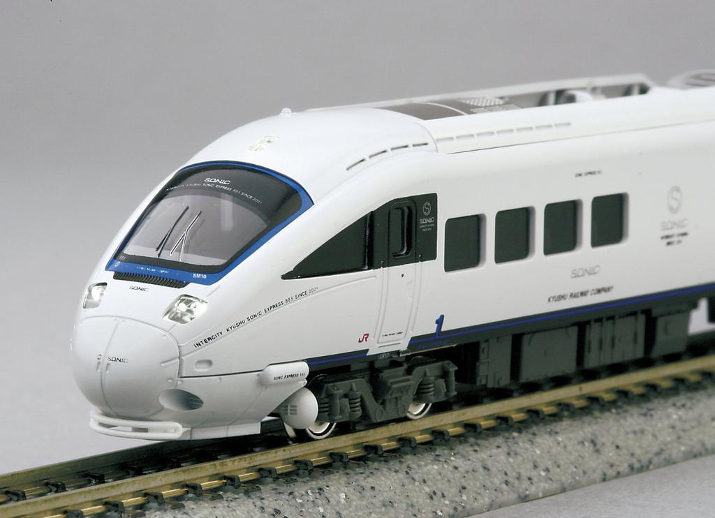 KATO N Gauge 885 Series White Sonic Set Model Train 6-Car 10-286