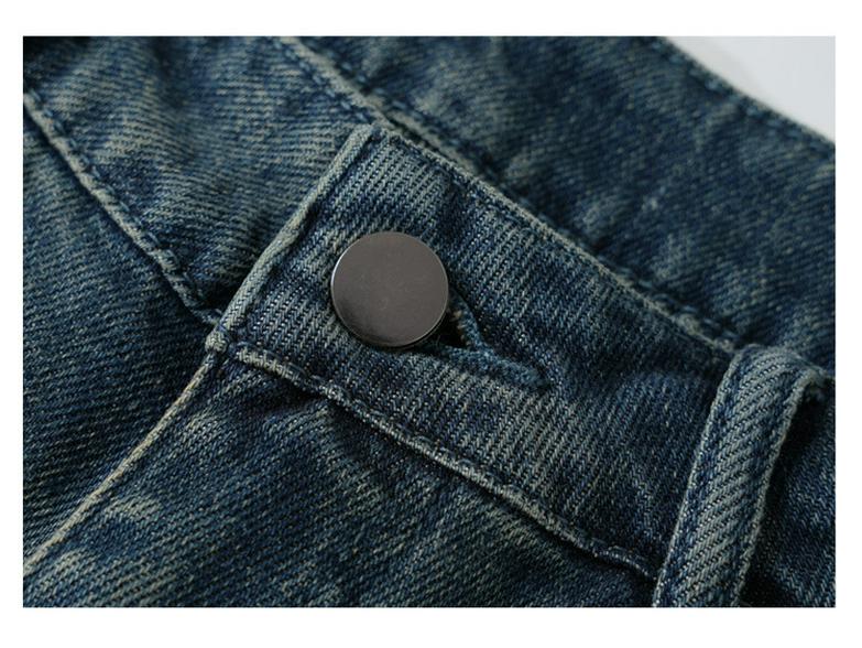 Damenjeans im amerikanischen Stil mit hohem Bund und Schlag - Lockere Passform, bodenlang, nicht anliegendes Hufeisendesign für den Herbst.