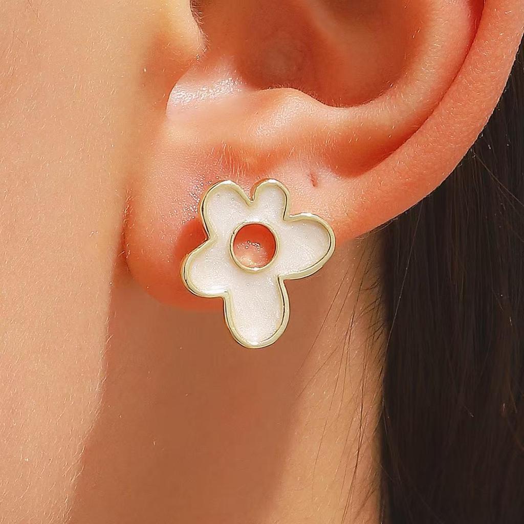 Trendy Multicolor Flower Drop Earrings for Women – Elegant & Slimming European/American Style