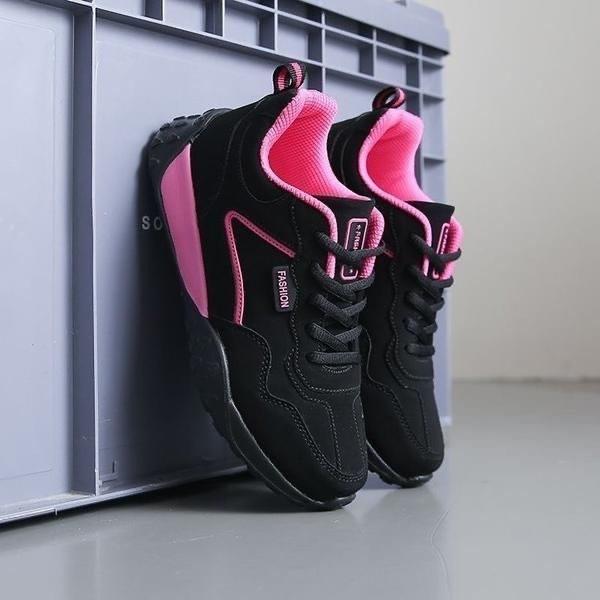 Neue schwarze lässige Sportschuhe rutschfest weichsohlige Reiseschuhe