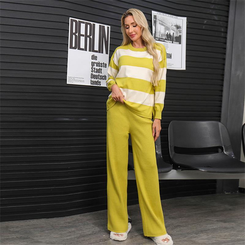 

Женский комплект свитеров из 2 предметов, трикотажные полосатые свитера, топы, широкие брюки, спортивный костюм, комплект для отдыха, осенне-зимняя одежда, спортивный костюм для женщин S чёрный