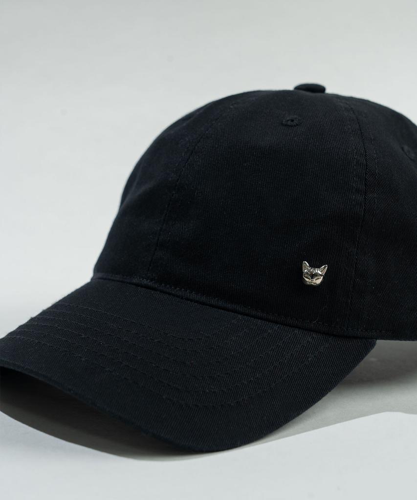 DOLIGRAM Basic Cat Rivet Washed Cap Black