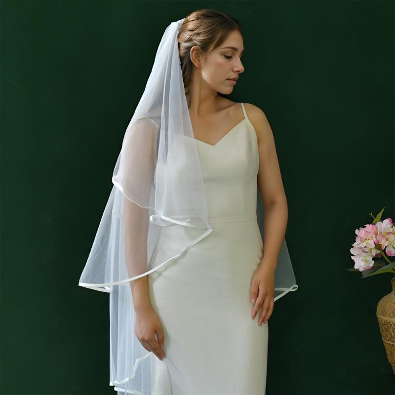 Tiered Wedding Veils Shoulder Back Coverage Breathable Tulle Bridal Veils Headpiece WithInvisible Hair Pin for Wedding