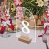 10 sztuk Ślubnych Numerów na Stoły z Drewnianą Podstawką Dwustronny Stojak na Wizytówki Przezroczysta Ramka