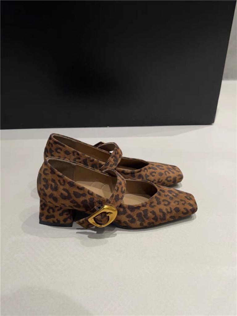 Fashion 2025 New Pumps Women Japanese Style Designers High Heels Pumps Women Shoes Thick heel Woman Party Wedding Shoes Kitten Heels