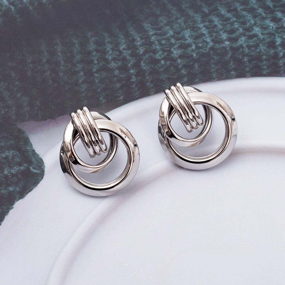 Geometric Twisted Metal Tube Women's Stud Earrings
