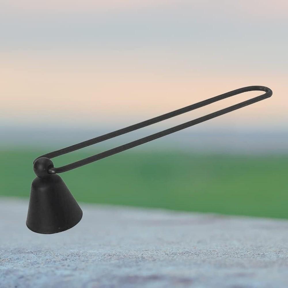 Luxury Bell Shaped Candle Snuffer Long Handle Vintage Flame Stoppers Non-Slip Heat Resistant Wick Extinguisher Living Room