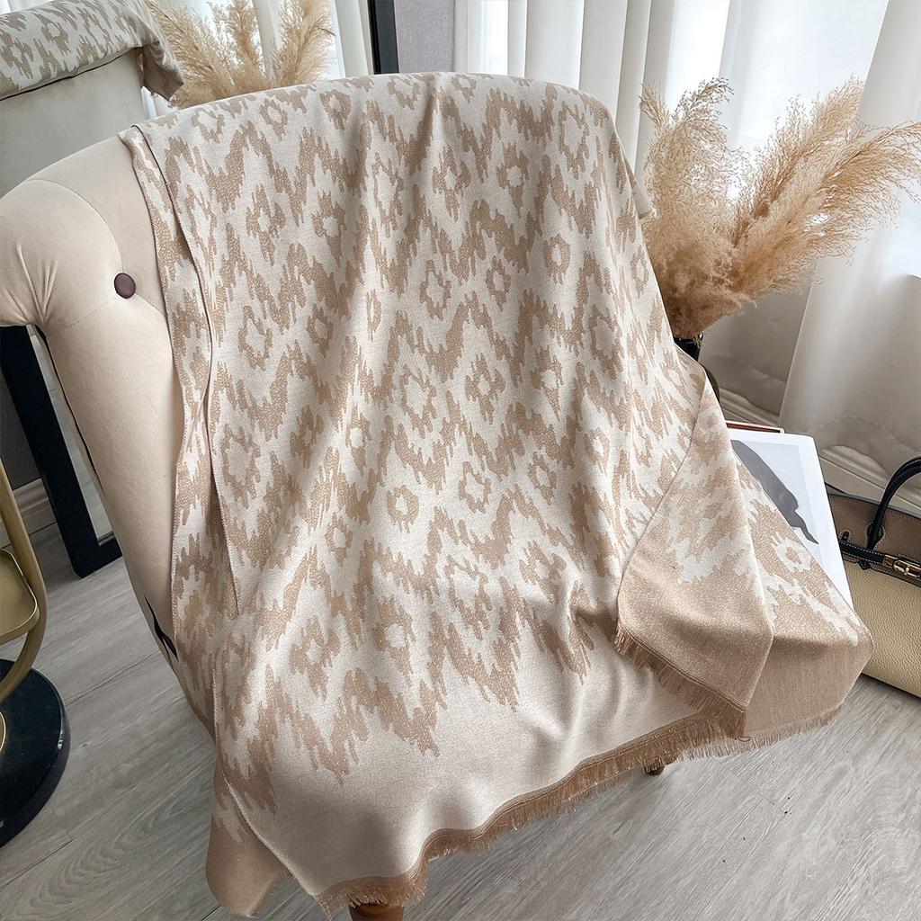 Ethnic Style Color Matching Style Fashion Going Out Imitation Cashmere Warm Shawl Cape Scarf Women'S Scarf