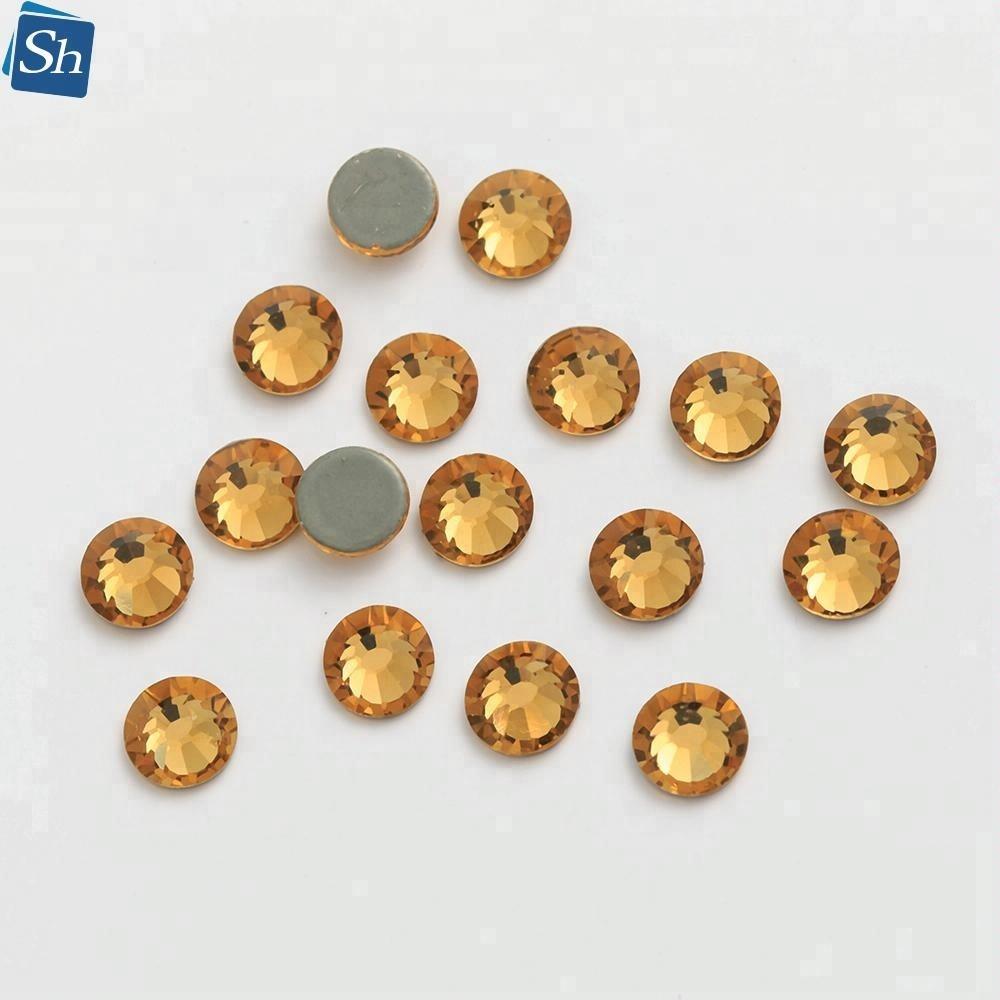 Factory Over 175 Colors German Intensive Glue Hotfix Stone SS20 Glass Hot Fix Rhinestones for Wedding Dress