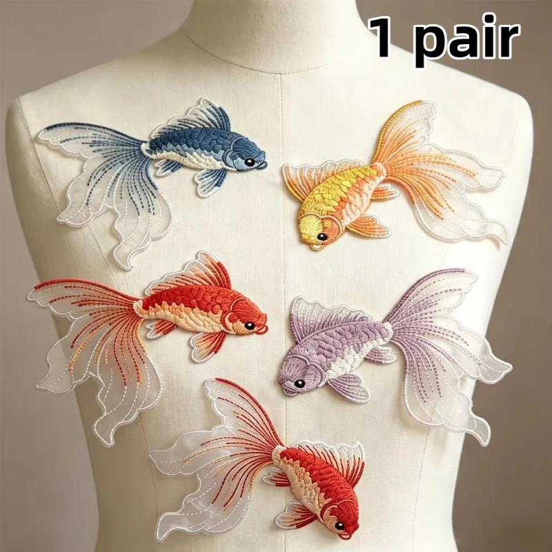 2Pcs Multi-Color Goldfish Embroidery Patches Fabric For T-Shirt Bags Hats Accessories Diy Iron On Stickers Repair