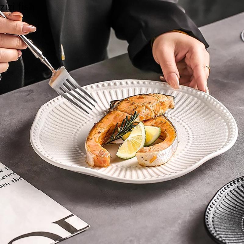 

Solid Color Relief Stripe Ceramic Shallow Plate Salad Plate Dessert Dish Sashimi Sushi Dish Molecular Cooking Creative Tableware