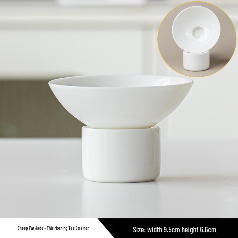 Jade Sheep Fat Porcelain Gaiwan Tea Set: Ceramic Kung Fu White Porcelain Three-Piece with Gongbei Filter.