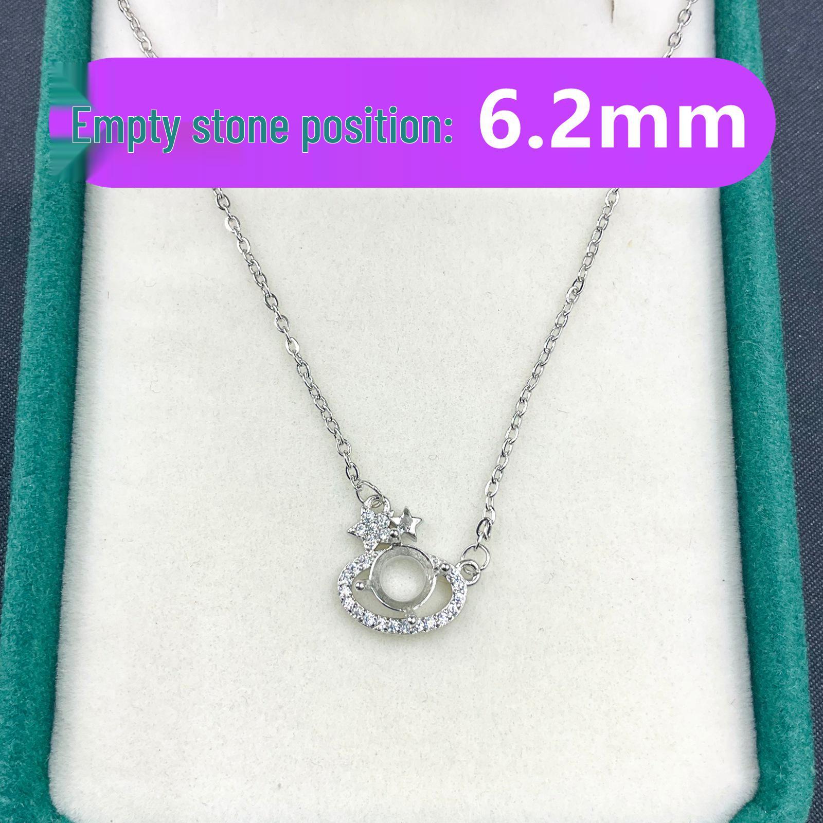 

6.2mm Huazi Diamond Pendant Necklace with Hand-Inlaid Setting – Fashionable Saturn Clavicle Chain