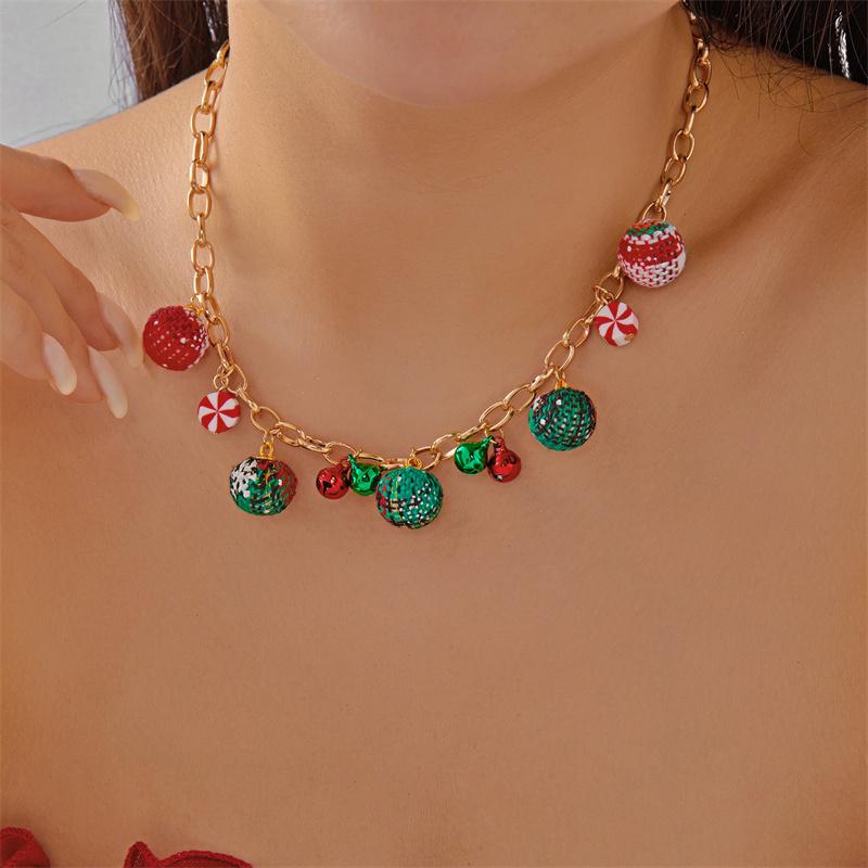 

Vintage Christmas Stockings Bell Necklace for Women Cute Santa Snowflake Wreath Paper Card Chain New Year Party Jewelry Gifts