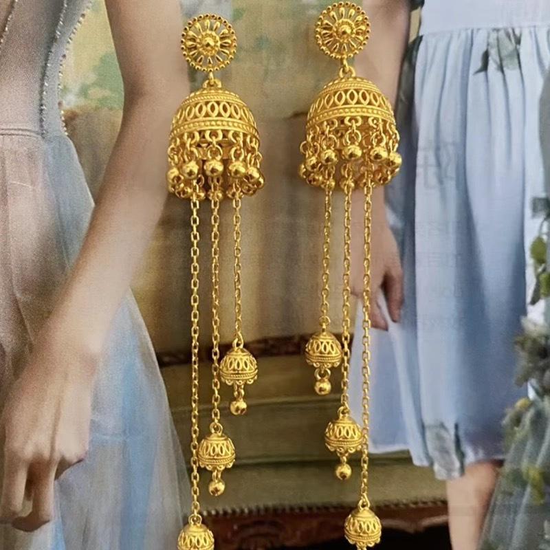 Bohemian Gold Tassel Stud Earrings: Ethnic Style Filigree with Imitation Three Golds – High-End Ear Accessories.