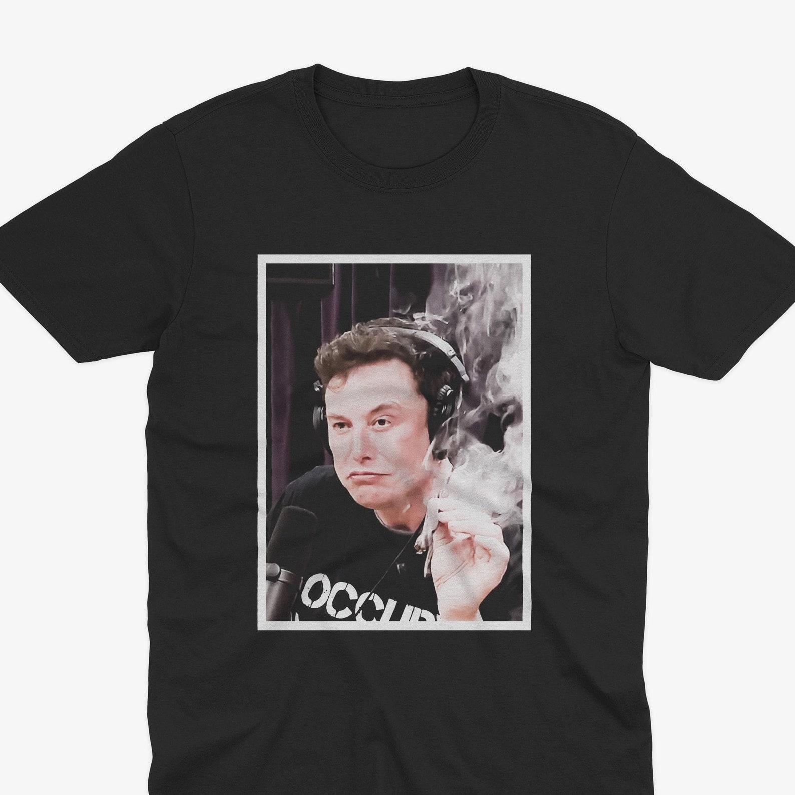 Elon Musk Smoking T-Shirt, Joe Rogan Podcast, Ari Shaffir, Elon Musk T-Shirt, Musk & Rogan Joe Rogan Podcast, Joe Rogan T-Shirt, JRE Podcast 4XL