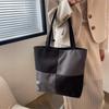 IELGY Fashion All-match Color Contrast Stitching Large Capacity Shoulder Bag Women