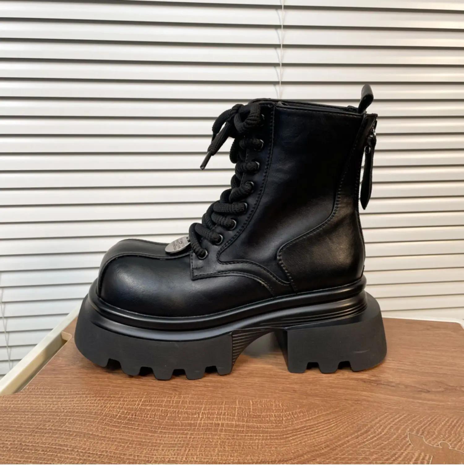 

Fashion 2025 Winter New Thick-Soled Chelsea Boots Black/brown Square Toe Platform Lace-Up Ankle Boots Fashion Breathable Punk Style Boot 39