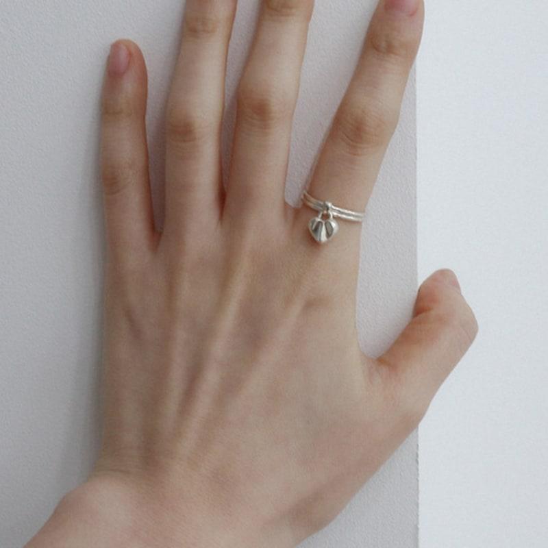 SUIOVE Heart wave Ring