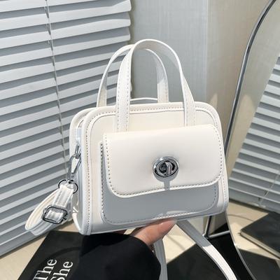 Hand Carry Small Square Bag Women's New Fashion Versatile Women's Messenger Bag Small Square Bag
