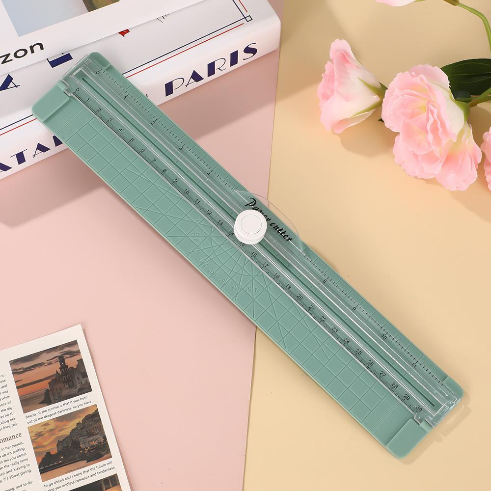 Dual-Direction A4 Paper Cutter, Portable Manual Trimmer for Office & Craft, Hidden Blade Safety Design for Paper & Photos светло-зеленый