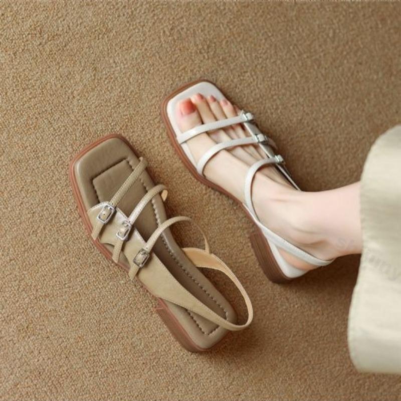 Fashion 2025 Summer Women's New Retro Style Square Head Thick Heel Sandals Open Toes Fashion Hollow Breathable Buckle Design Cool Pumps