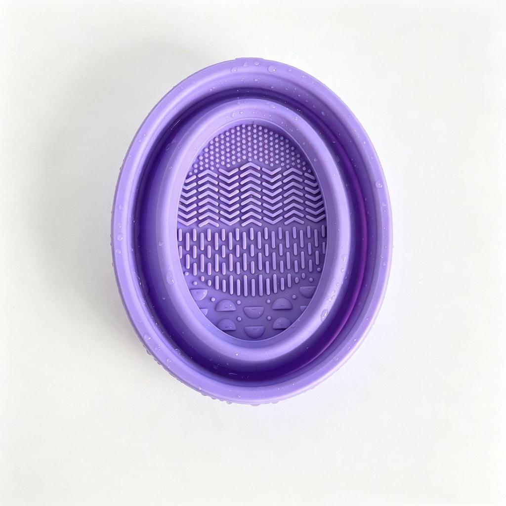Silicone Foldable Makeup Brush Cleaner with Gentle Bristle Care