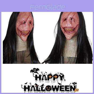 Halloween horror demonenmasker met lang haar, rood gezicht, duivelsmasker met zichtbare tanden