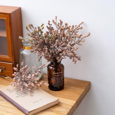 Decorațiuni pentru casă – Flori decorative şi coroane de flori