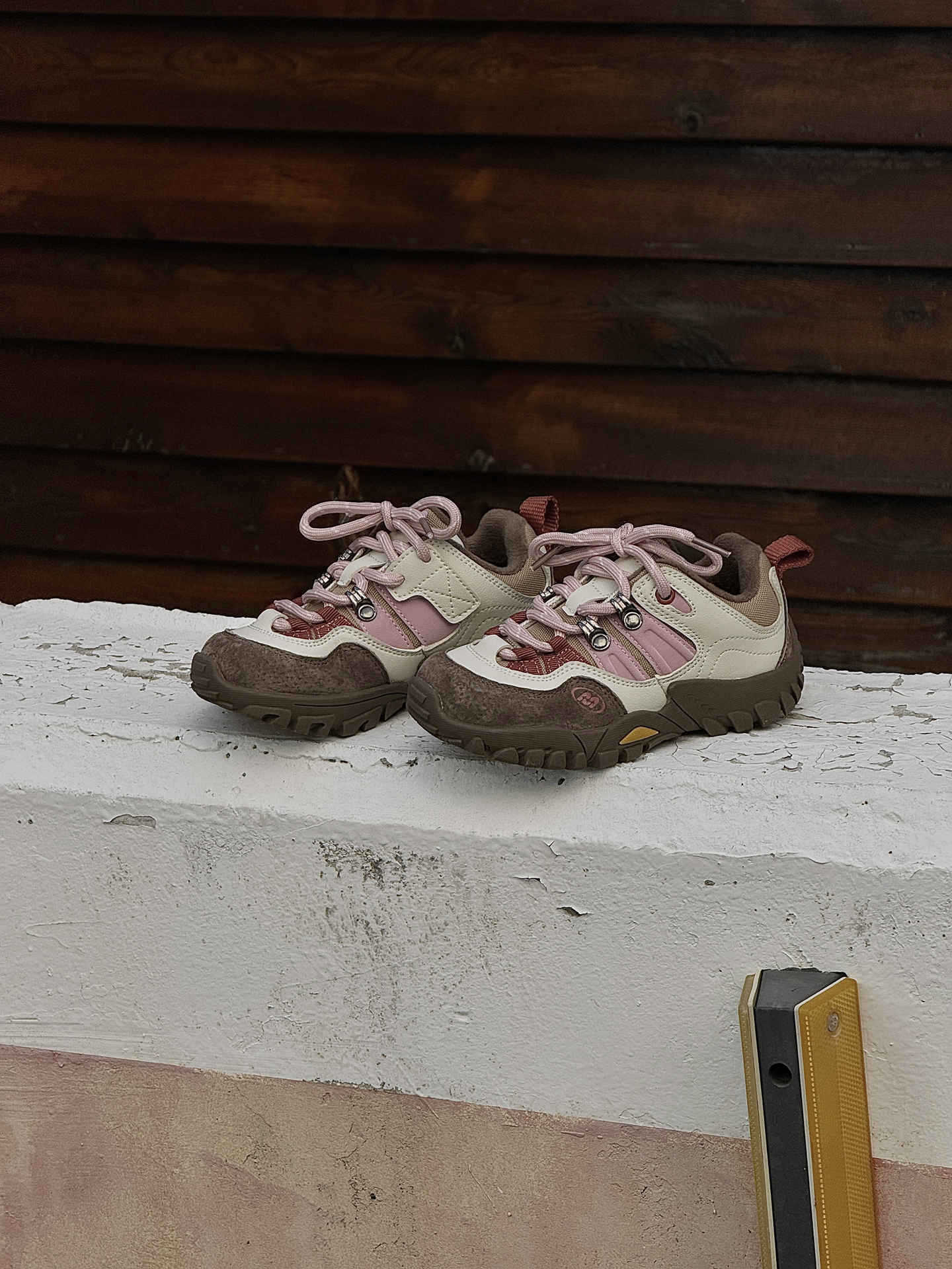 

XSHX Функциональная горная серия | Осенне-зимние уличные кроссовки для мальчиков и девочек, нескользящая резиновая подошва, застежка-липучка, устойчивый каблук, закрытый носок 30