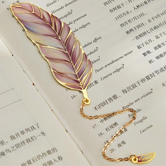 Artistic Feather Metal Bookmark with Tassel Vintage Elegant Page Marker Durable Rust-Resistant Fantasy Gift for Book Lovers Writers & Students