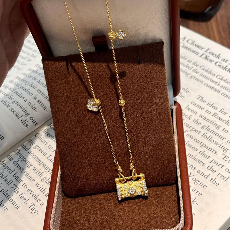 Four-Leaf Flower Brushed Phoenix Small Gold Lock Collarbone Chain Diamond-Encrusted Bag Pendant Necklace Sweater Chain Lock Bag Jewelry