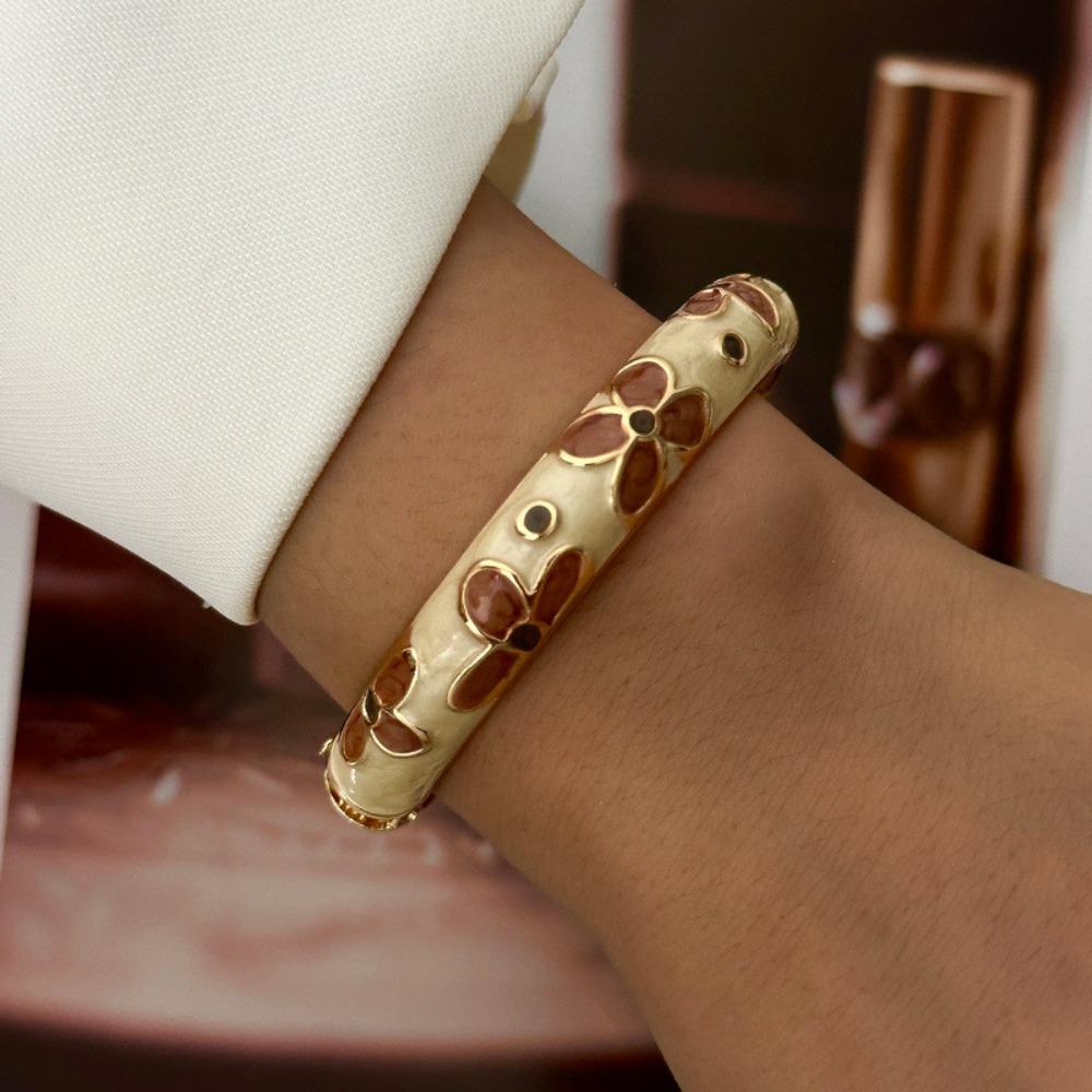 Geometric Striped Vintage Coffee Brown Enamel Wide Cuff Bracelet Open Bracelet Daily Party