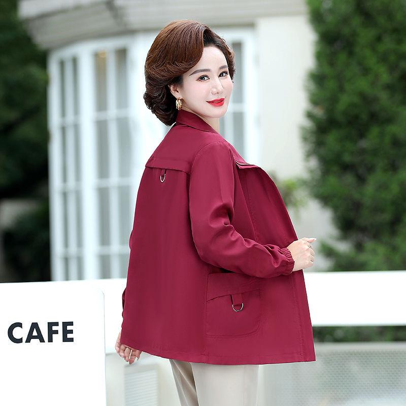 Plus Size 2025 Casual Autumn Windbreaker for Middle-Aged and Elderly Women